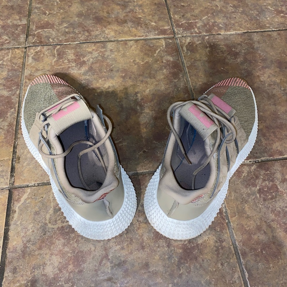 addidas original prophere sneakers in beige